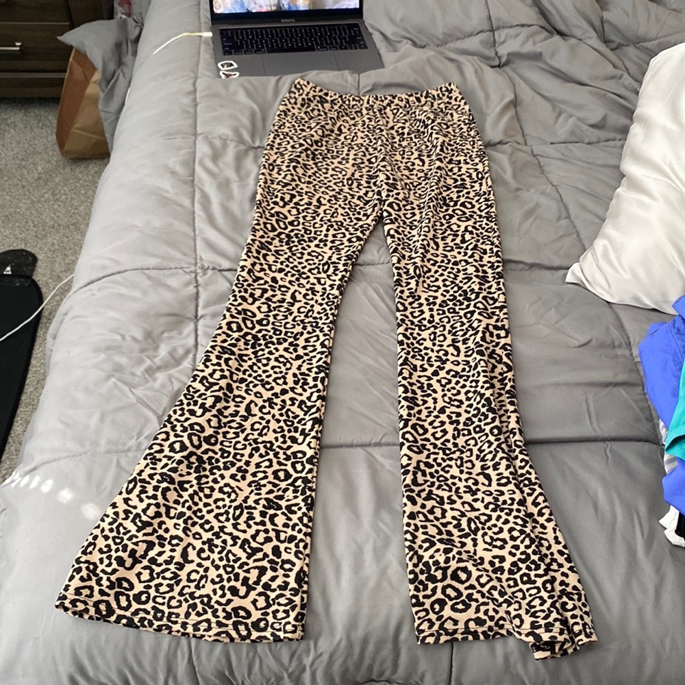 Leopard wide leg pants